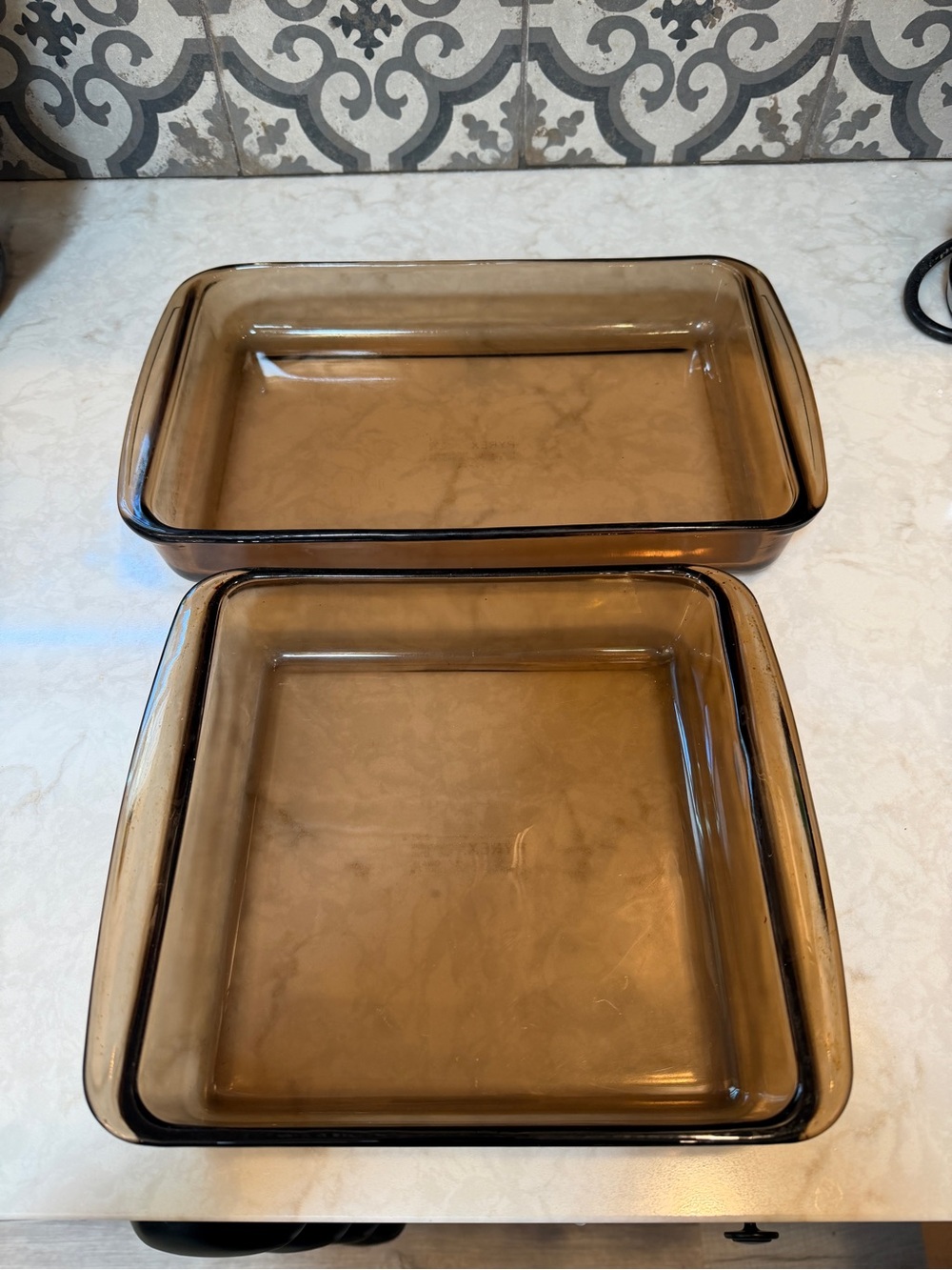 VINTAGE Corning-Pyrex Amber Glass Baking Dishes- Set of Two-EUC